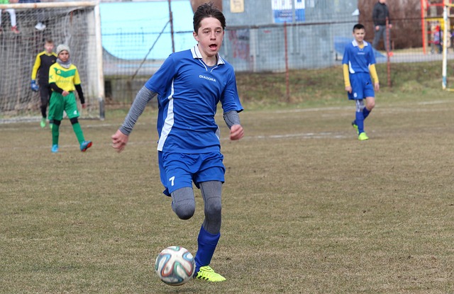 门兴官方：临时主帅波兰斯基转正，合同有效期至2028年