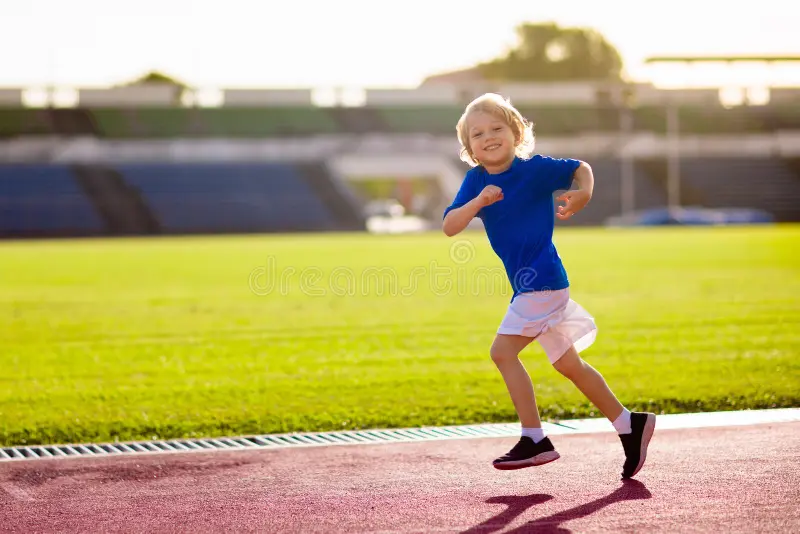 湖人浓眉哥统治篮下球队获胜